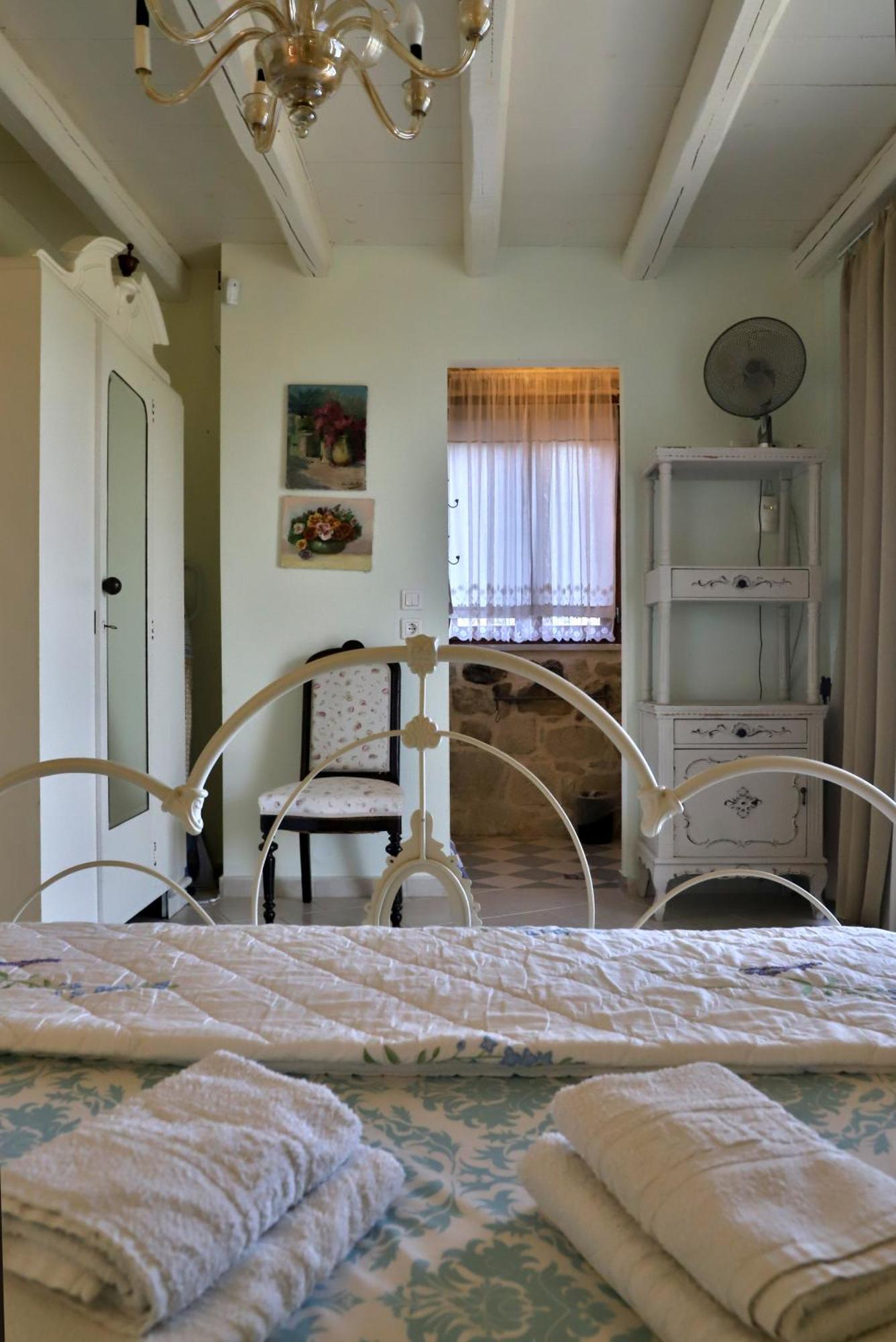 Petite Olive House Villa Sitia  Exteriör bild