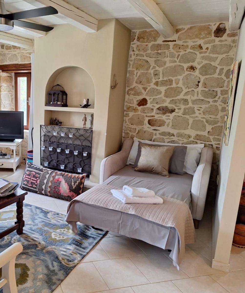 Petite Olive House Villa Sitia  Exteriör bild